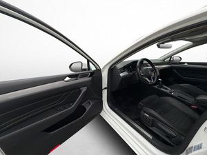 Volkswagen Passat bild 19