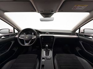 Volkswagen Passat bild 17