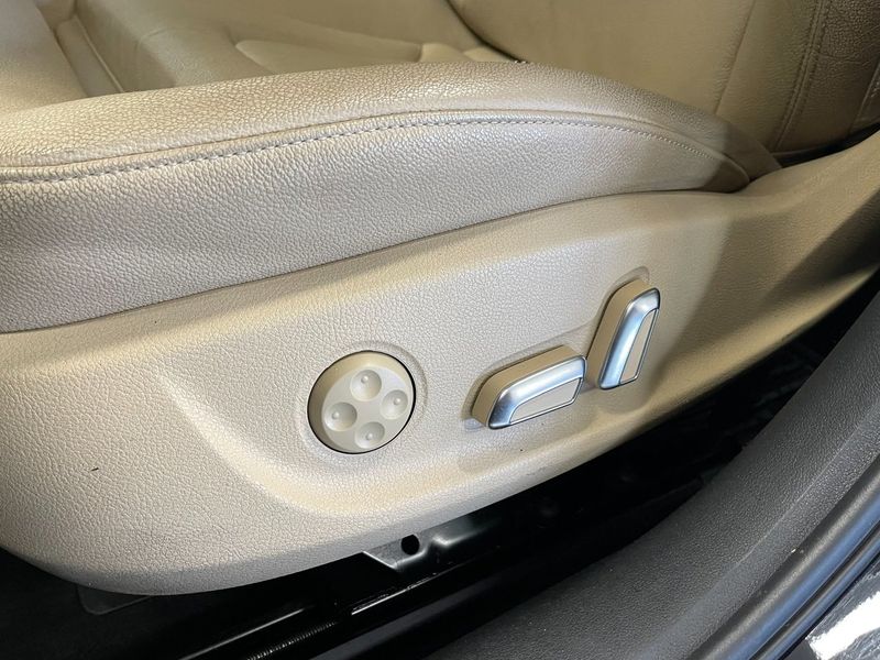 Audi A4 bild 13