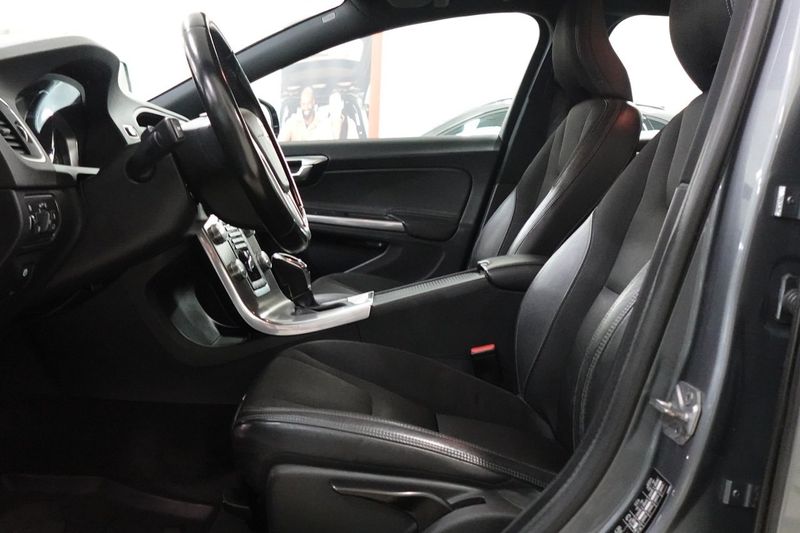 Volvo V60 bild 4