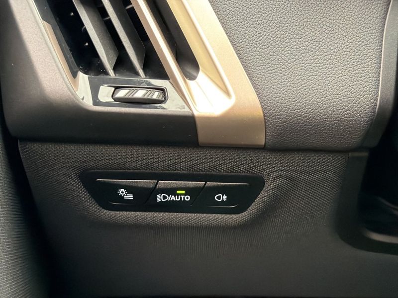 BMW iX bild 33