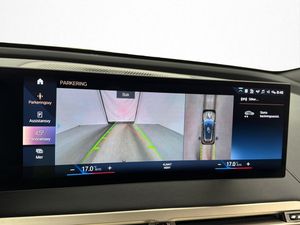 BMW iX bild 30