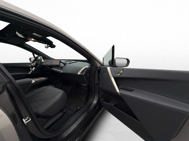 BMW iX bild 19