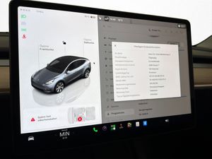 Tesla Model Y bild 24