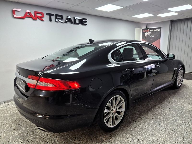 Jaguar XF bild 5