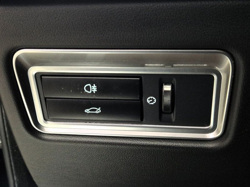 Jaguar XF bild 12