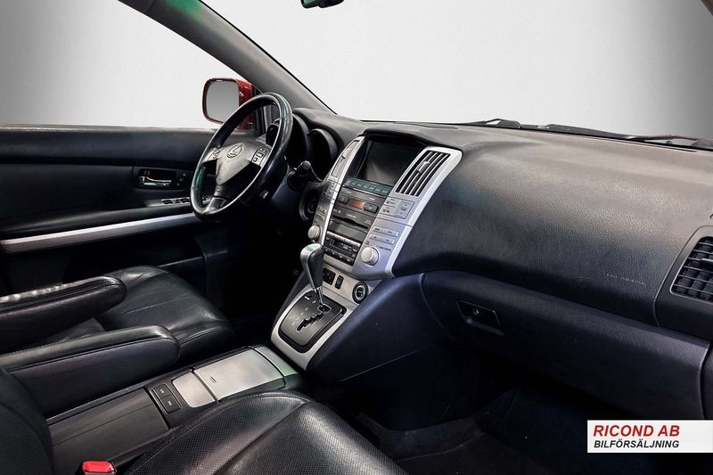 Lexus RX bild 11