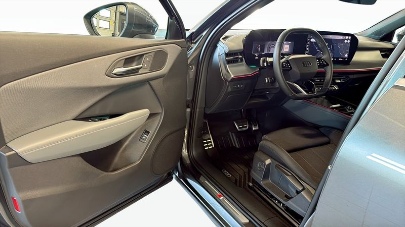 Audi Q3 bild 11