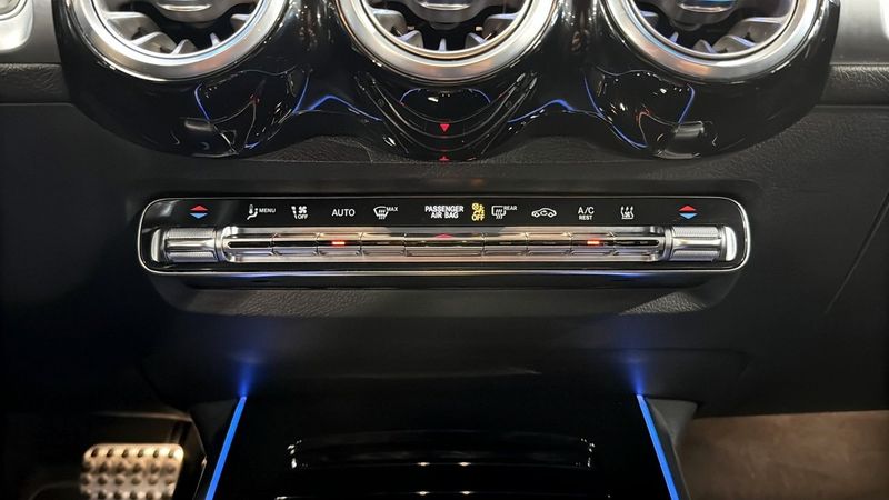 Mercedes GLB200 bild 12