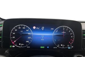 Mercedes E300 bild 12
