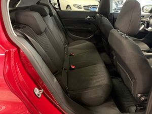 Peugeot 308 bild 6