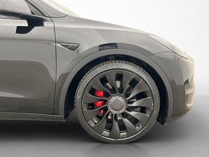 Tesla Model Y bild 27