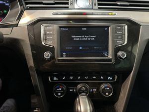 Volkswagen Passat bild 22