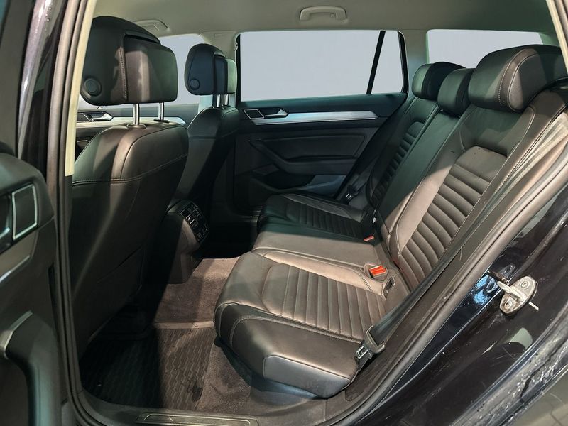 Volkswagen Passat bild 13