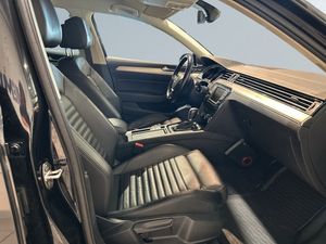 Volkswagen Passat bild 10