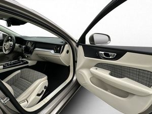 Volvo V60 bild 33