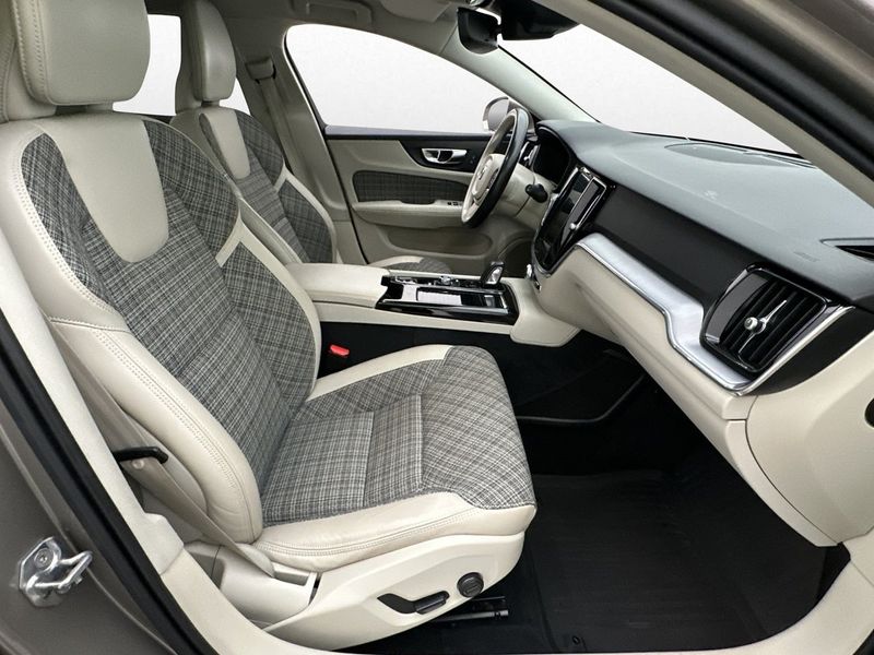 Volvo V60 bild 32