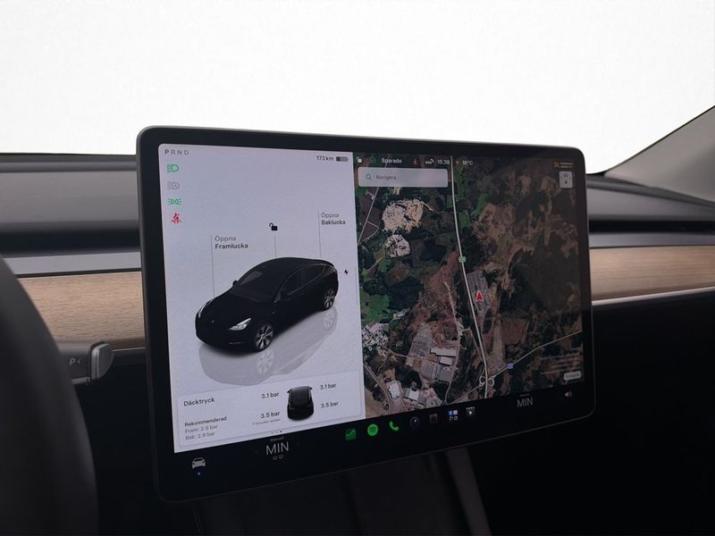 Tesla Model Y bild 30
