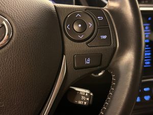 Toyota Auris bild 15
