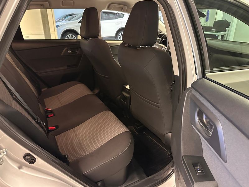 Toyota Auris bild 28