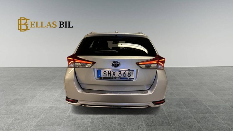 Toyota Auris bild 5
