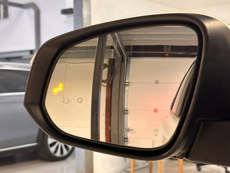 Toyota RAV4 bild 31