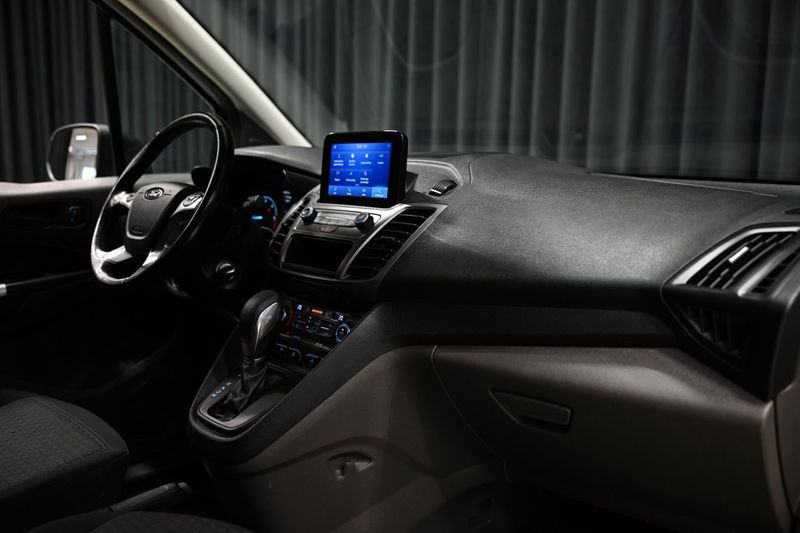 Ford Transit Connect bild 24