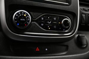 Renault Trafic bild 25