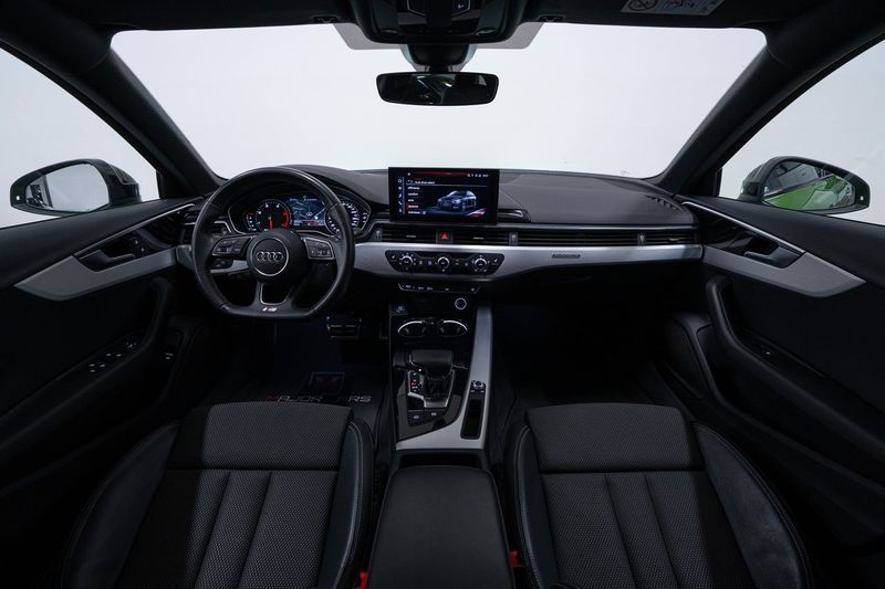 Audi A4 bild 16