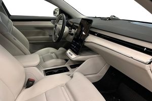 Volvo ES90 bild 7