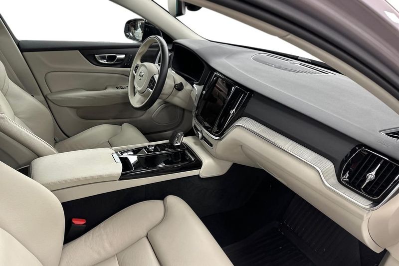 Volvo V60 bild 7