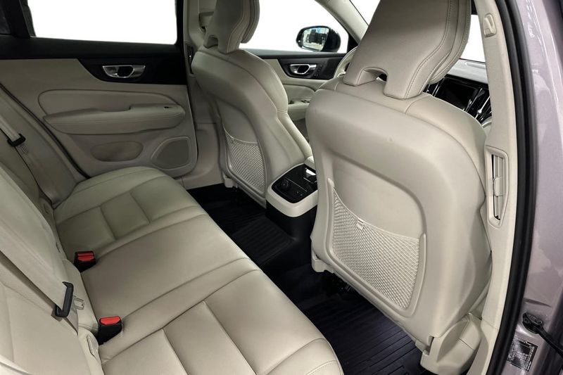 Volvo V60 bild 9