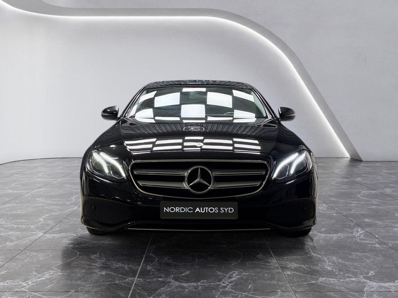 Mercedes E220 bild 9