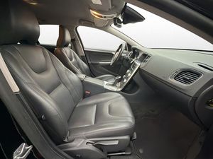Volvo V60 bild 22