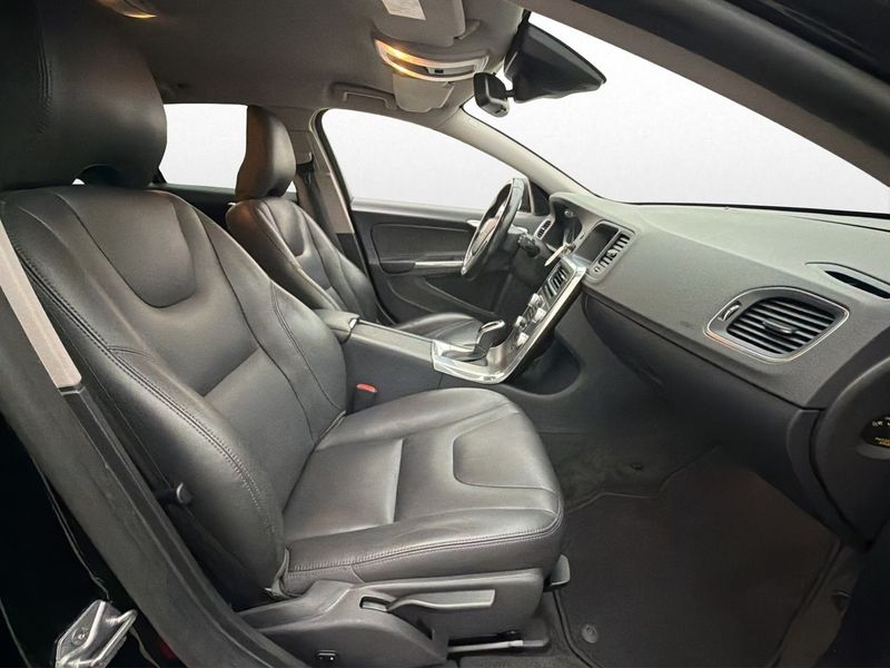 Volvo V60 bild 22