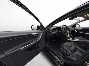 Volvo V60 bild 9
