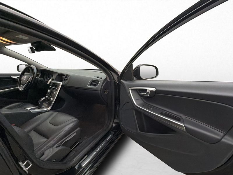 Volvo V60 bild 23