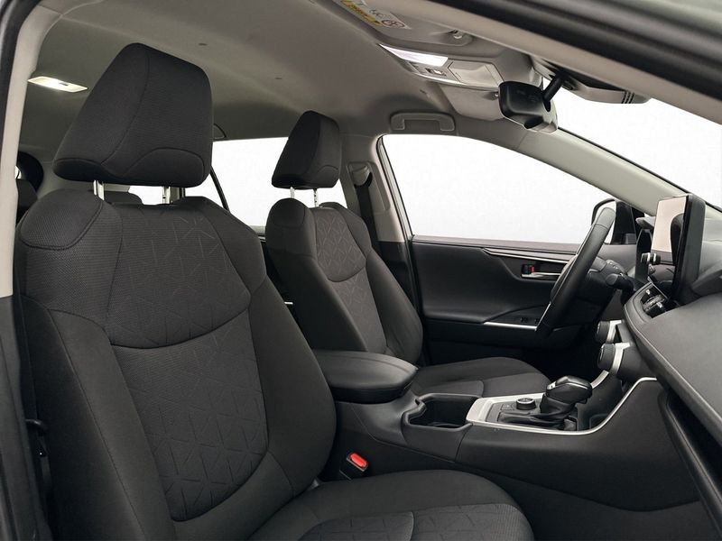 Toyota RAV4 bild 23