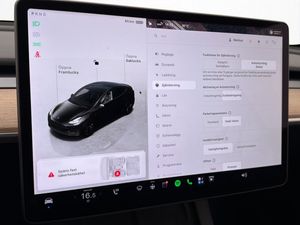 Tesla Model Y bild 21