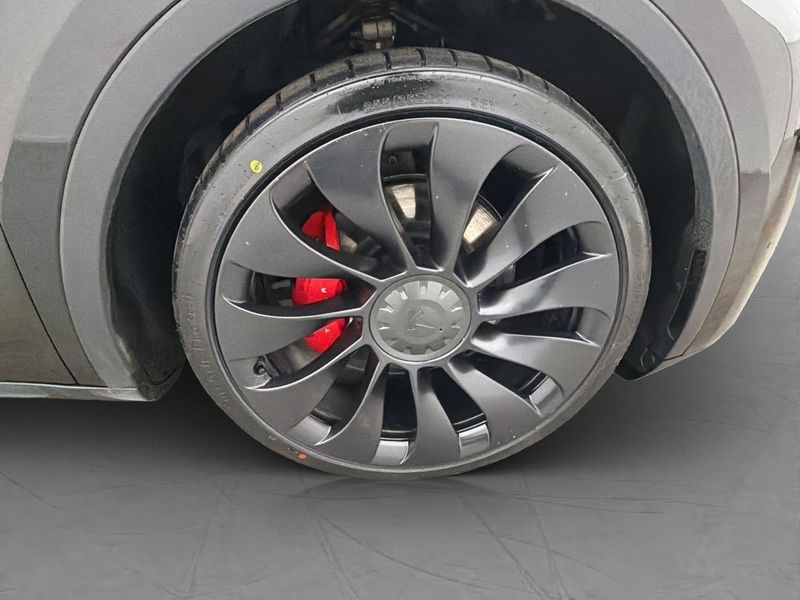 Tesla Model Y bild 35