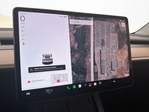 Tesla Model Y bild 19