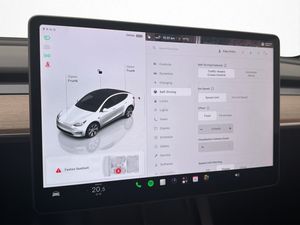 Tesla Model Y bild 22