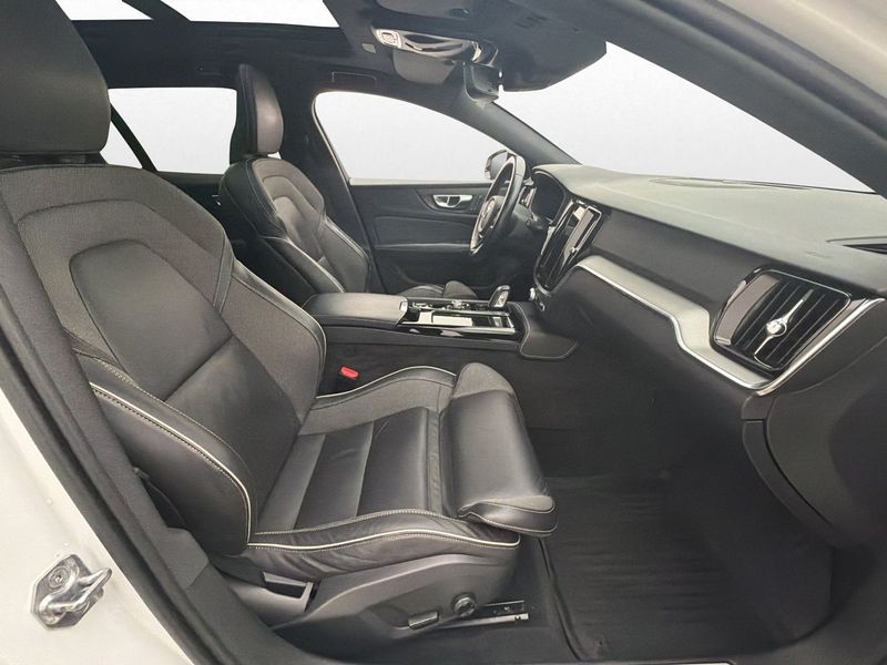 Volvo V60 bild 32