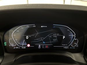 BMW 330 bild 12