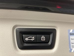 BMW 330 bild 11