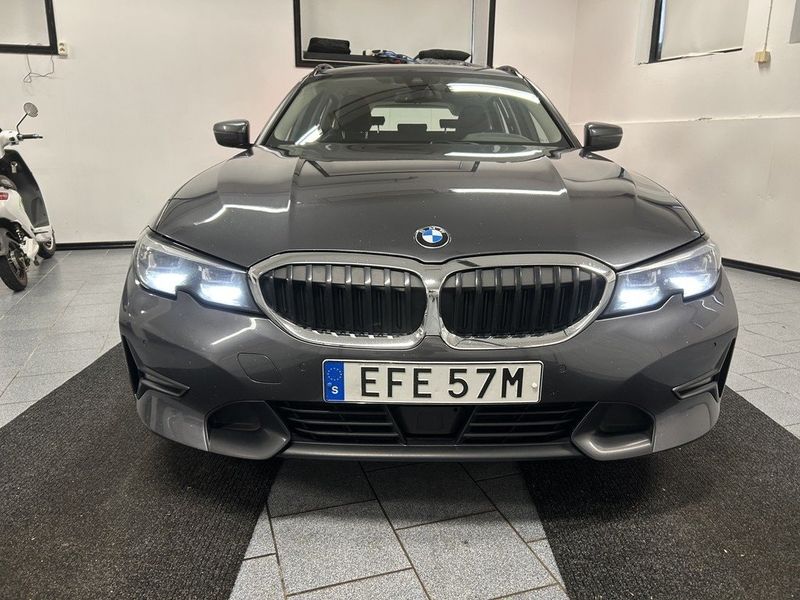 BMW 330 bild 4