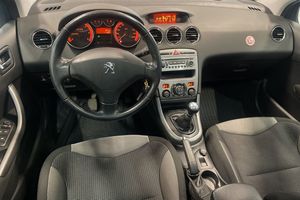 Peugeot 308 SW bild 12