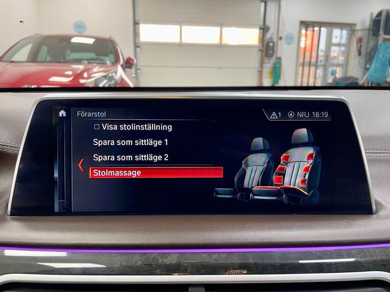 BMW 750 bild 22