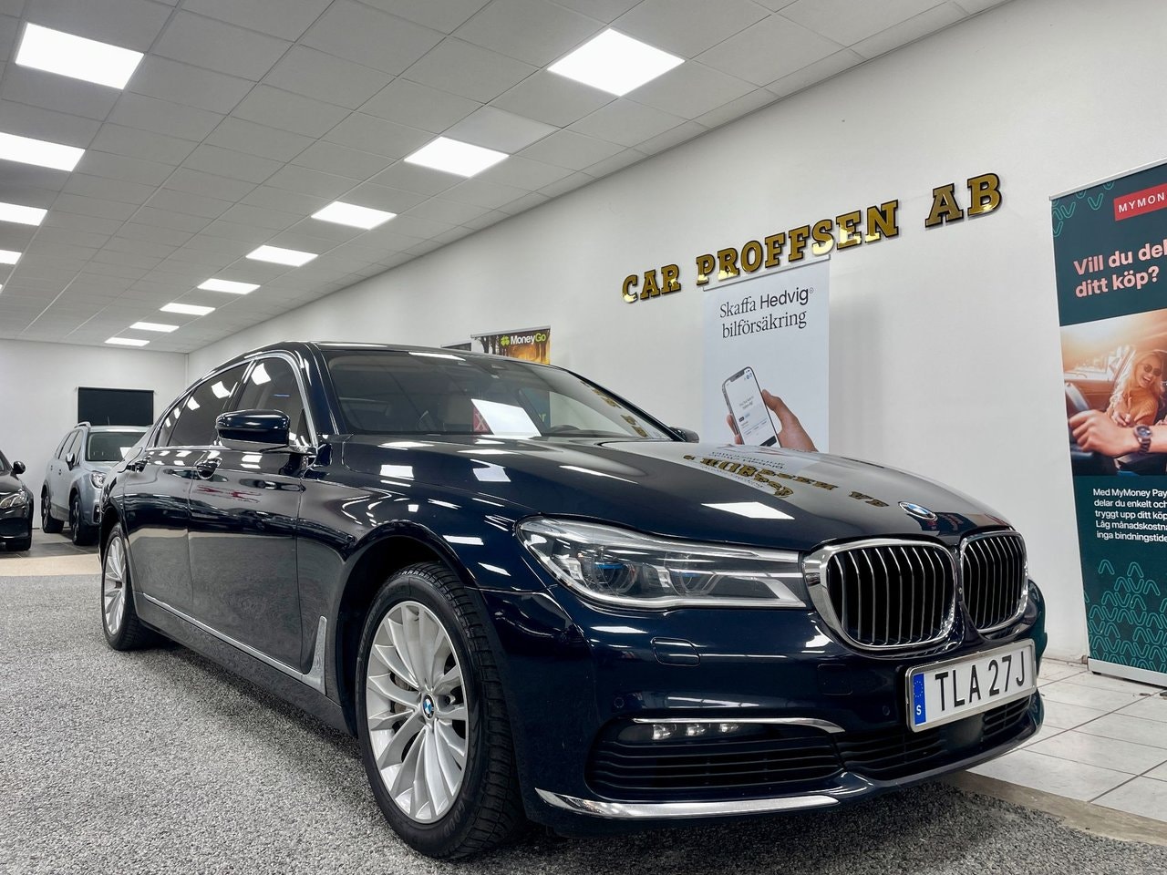BMW 750