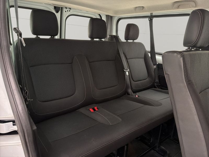 Renault Trafic bild 22